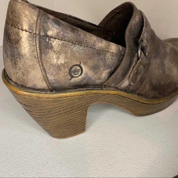 Born Haddon Metallic Bronze Distressed Leather Heeled  Clogs Womens Size 9 - Picture 10 of 13